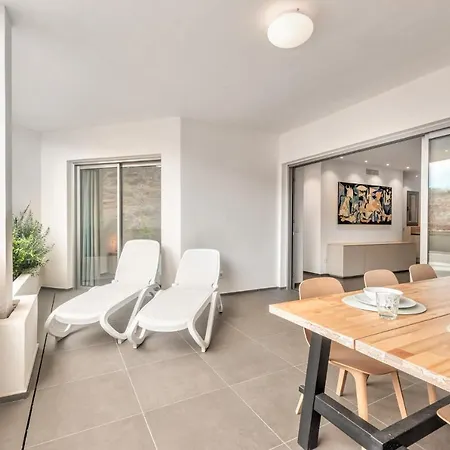 Ferienhaus Gazmira 2 *