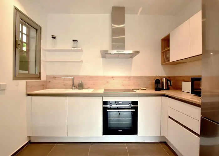 Holiday home Gazmira 2